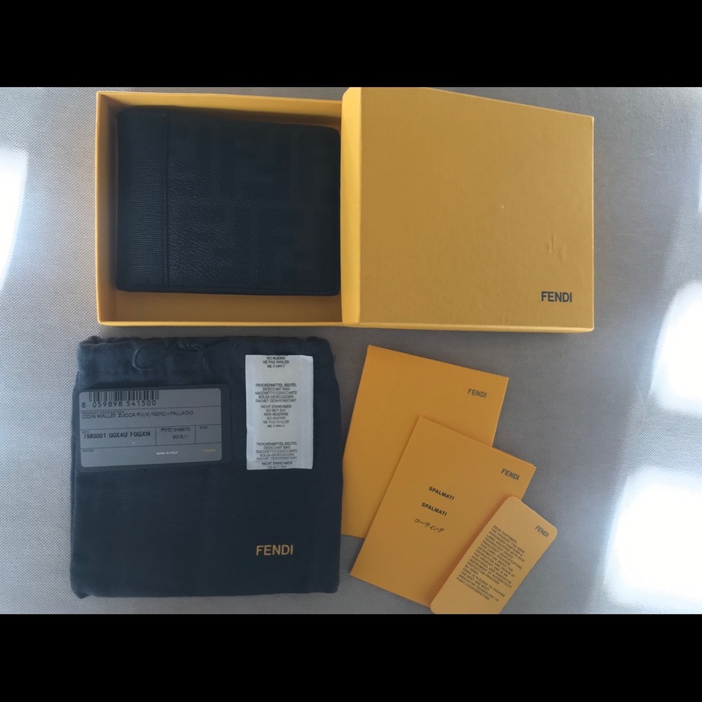 Fendi Zucca Men Wallet